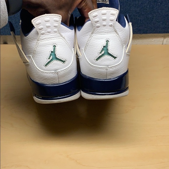 Jordan 4 Columbia - Picture 4 of 8
